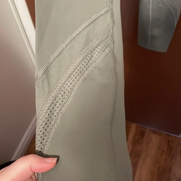 Lululemon Bootcamp Ready Tight - Picture 5 of 11